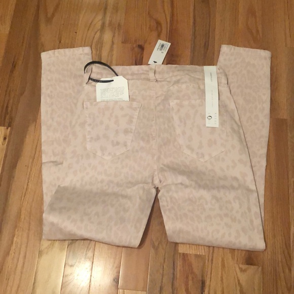 Current/Elliot Leopard Print Jeans - Picture 4 of 6